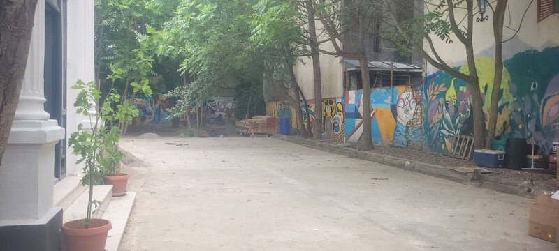 Eminescu, Icoanei, 100 mp, birou, depozit+parcare 772 mp, 15 auto, 2000 E.